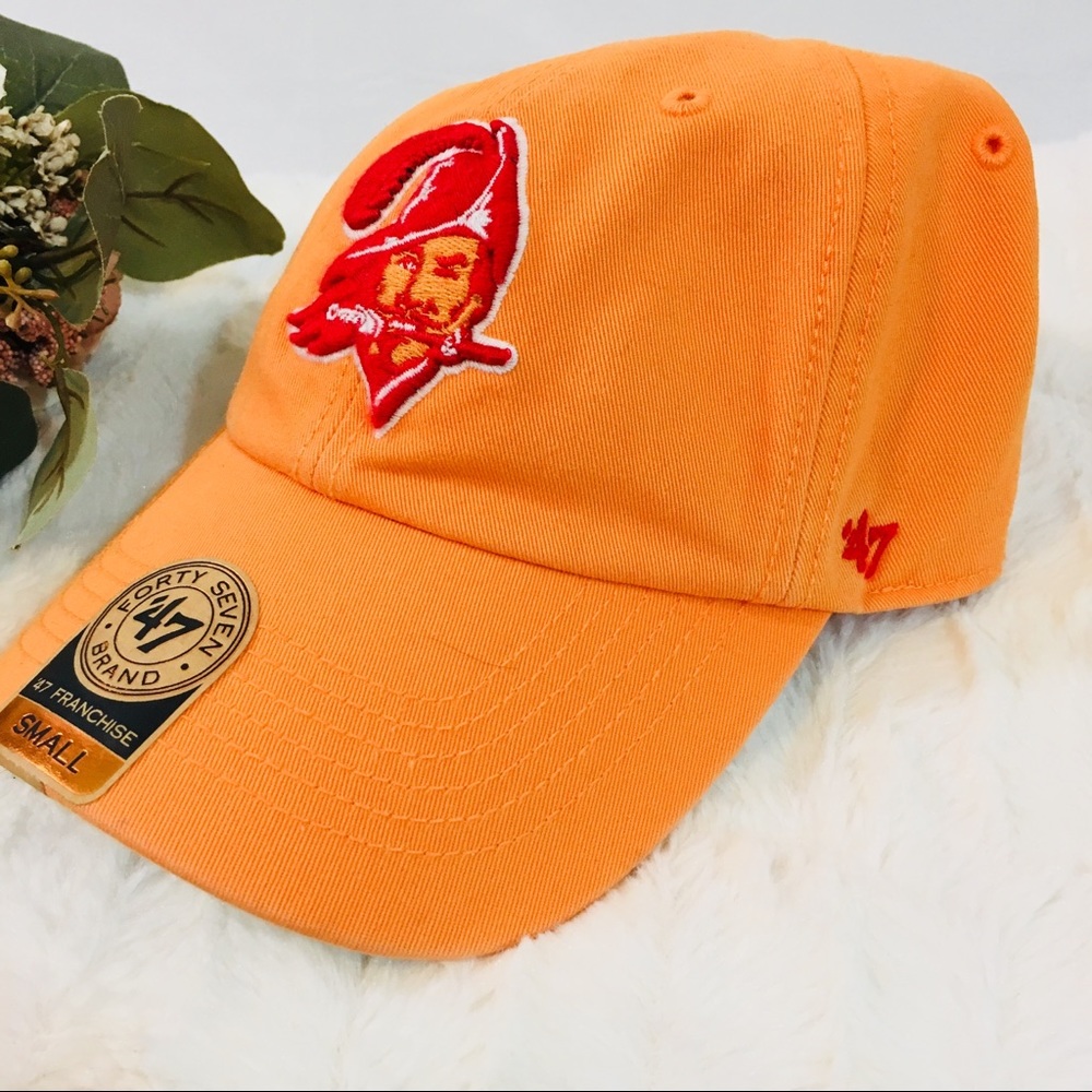 Tampa buccaneer 47 brand fitted hat NWT - Picture 3 of 5